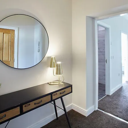 Host & - West Cliff View *