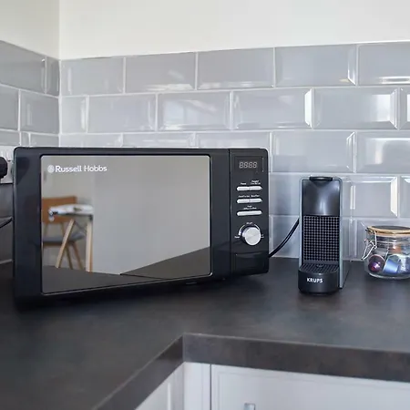 Host & - West Cliff View Whitby