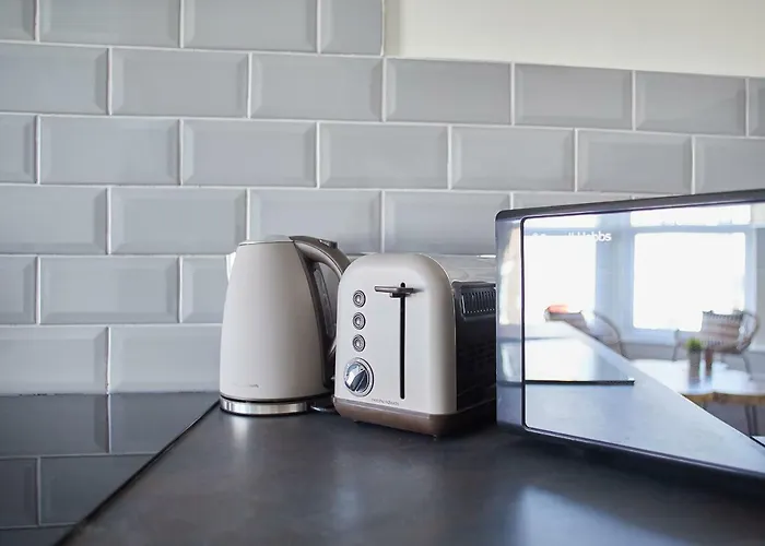 Host & - West Cliff View アパート *